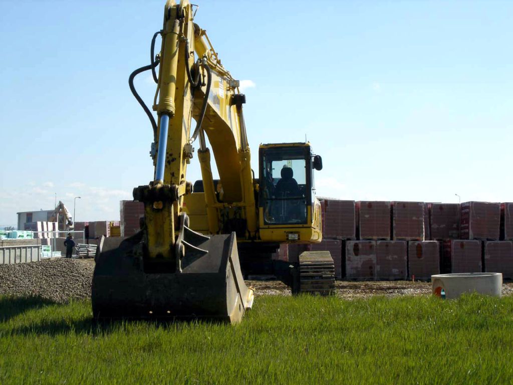 We provide large excavations with the appropriate equipment